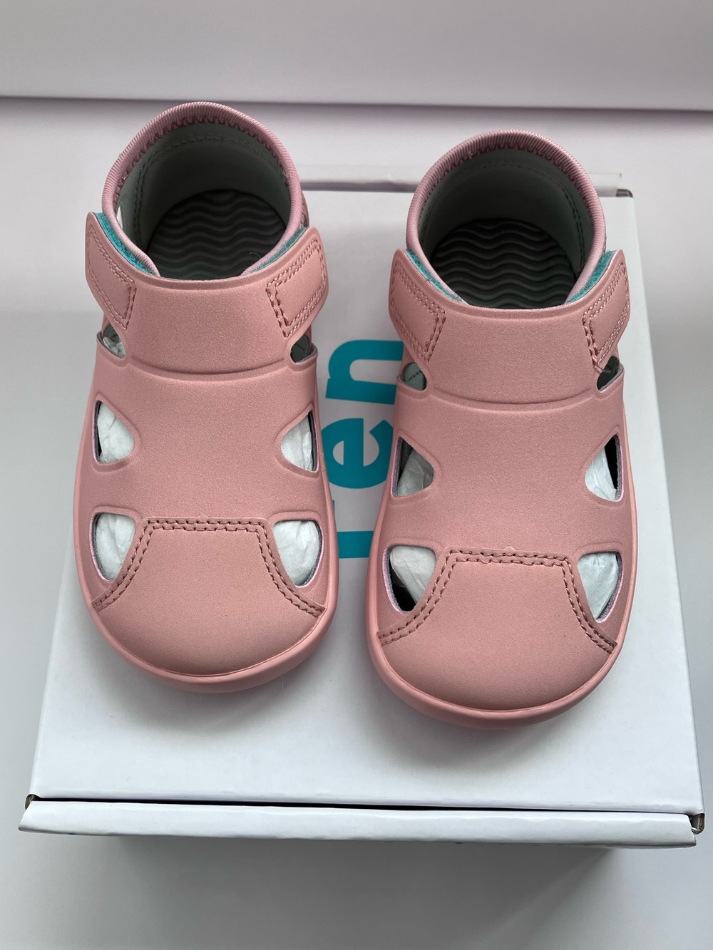 NIB Ten Little Size 7.5 Kids Pink Closed-Toe Sandals with Hook-and-Loop Strap 💖